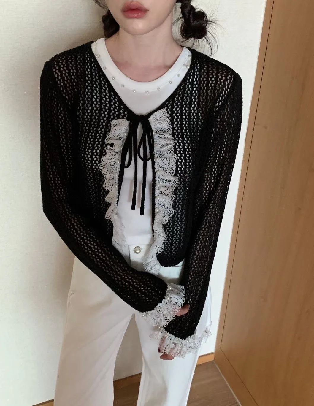 

Dongda Gate Women's Lace Trim Knitted Hollow out Air Conditioning Shirt Summer 2026 Casual Style Loose Fit Short Sleeve
