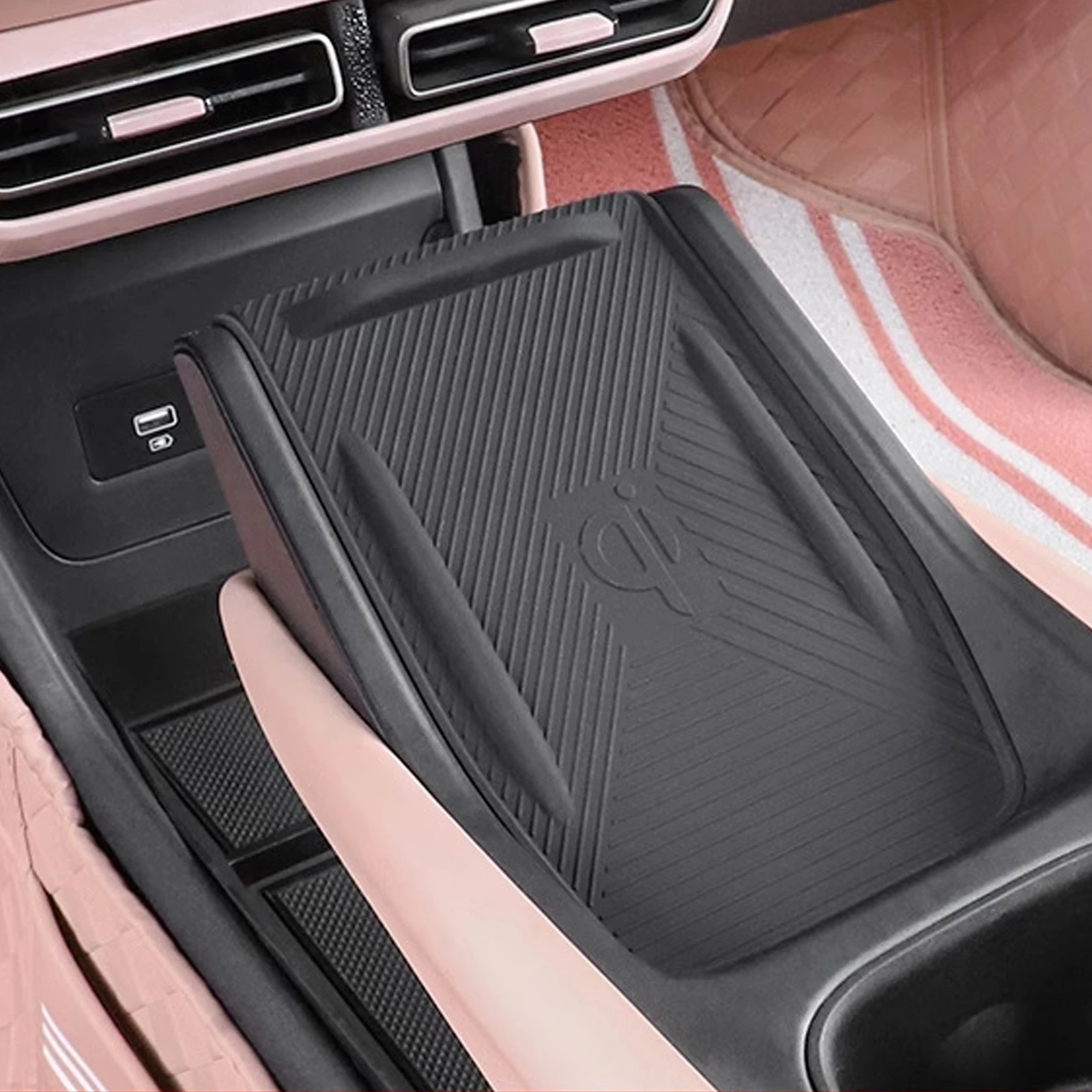 

Wireless Charging Anti-slip Pad For BYD Seagull Washable Silicone Center Console Protective Pad Car Interior Accessories