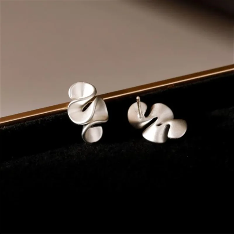 Personality Silver Color Sweet Cool Irregular Shape Stud Earrings for Women Ear Jewelry Accessory e236