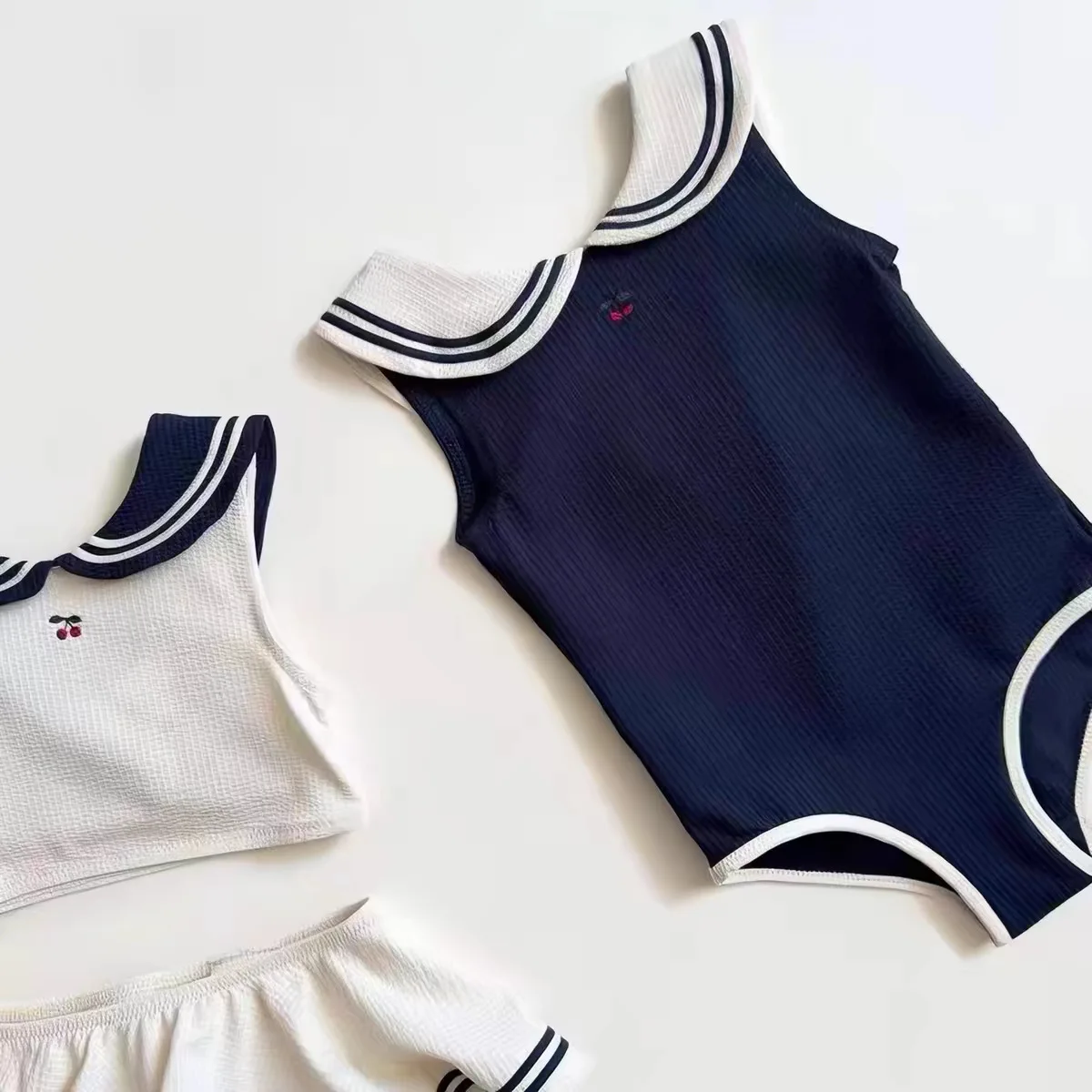Toddlers Girls Cherry Swimwear Sets Ruffles Backless S97f9205ef04c49e2a72f663959e9ce50H