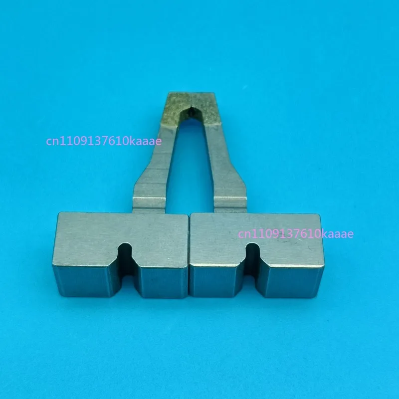 

Clamp for Schmoll Robot