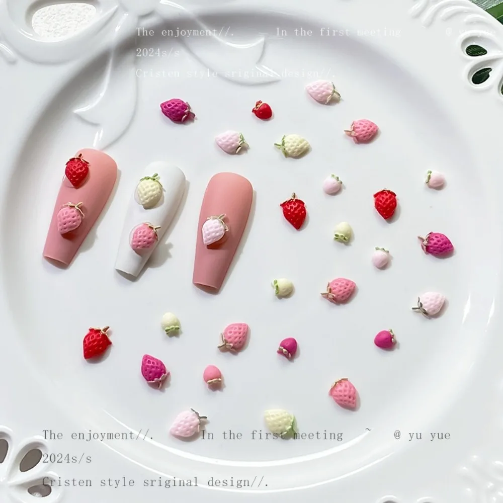 50 個樹脂イチゴネイルデコレーションマカロン色の爪工芸品ネイルアートチャーム模擬漫画イチゴネイルステッカー