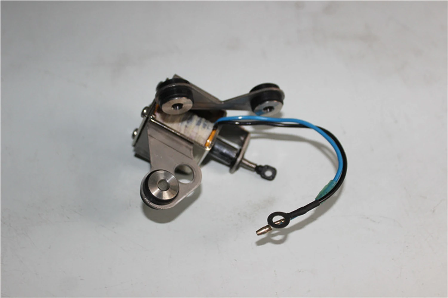 Boat Engine Part for Yamaha 2-stroke 40 HP outboard motor electronic damper electric damper