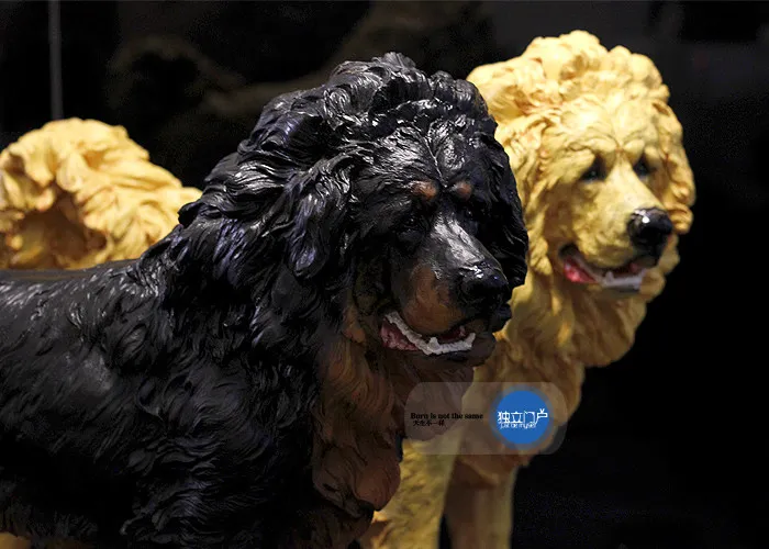 Ultra-realistic simulation series Oriental god dog Tibetan mastiff imported resin dog ornament, town house villa office gift