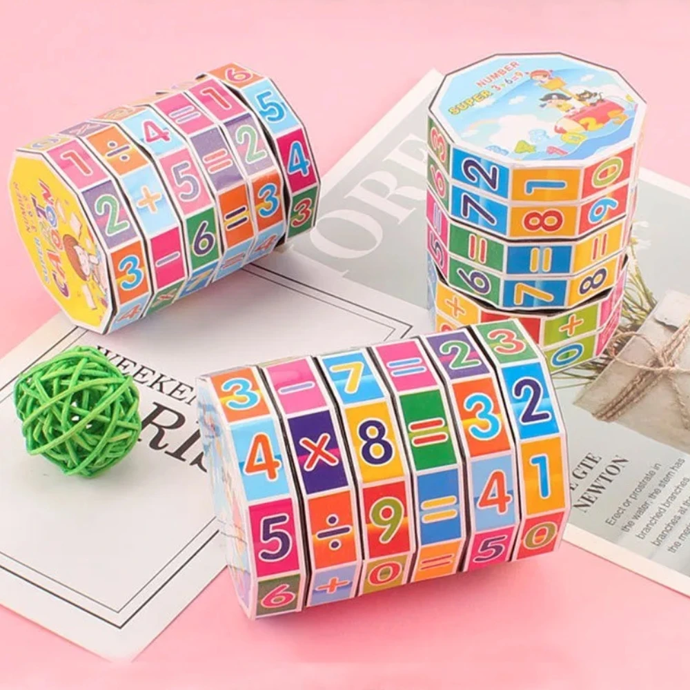 Questo è un giocattolo puzzle per bambini Rubik's Cube, una forma cilindrica staccabile, un giocattolo antistress per bambini, un regalo giocattolo per bambini