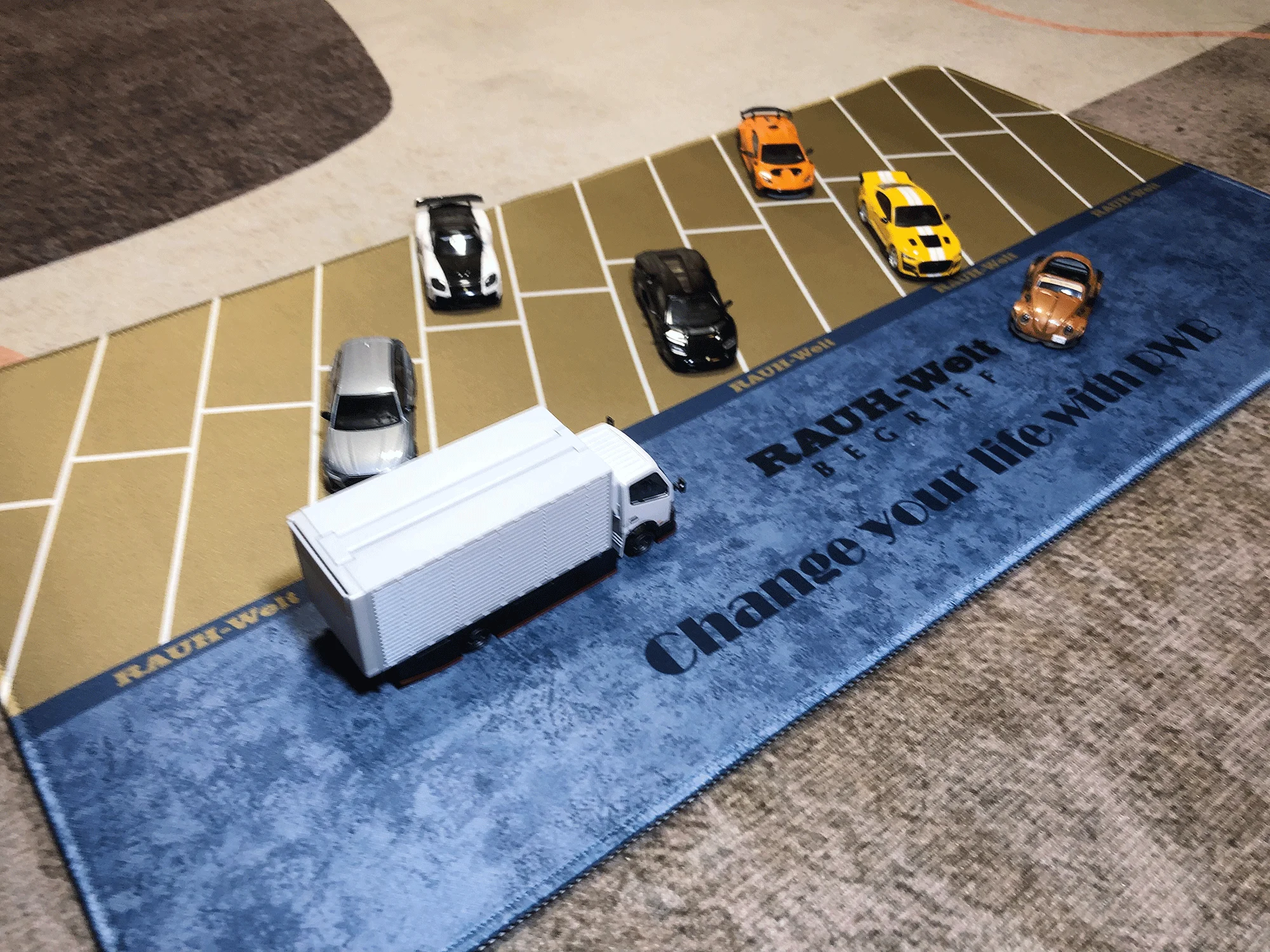 

1/64 Scale RWB LARGE Mouse Pad Japan Parking Lot 30cm x 60cm Car Scene Diorama Display Toy Model Car Collection Limited Edition