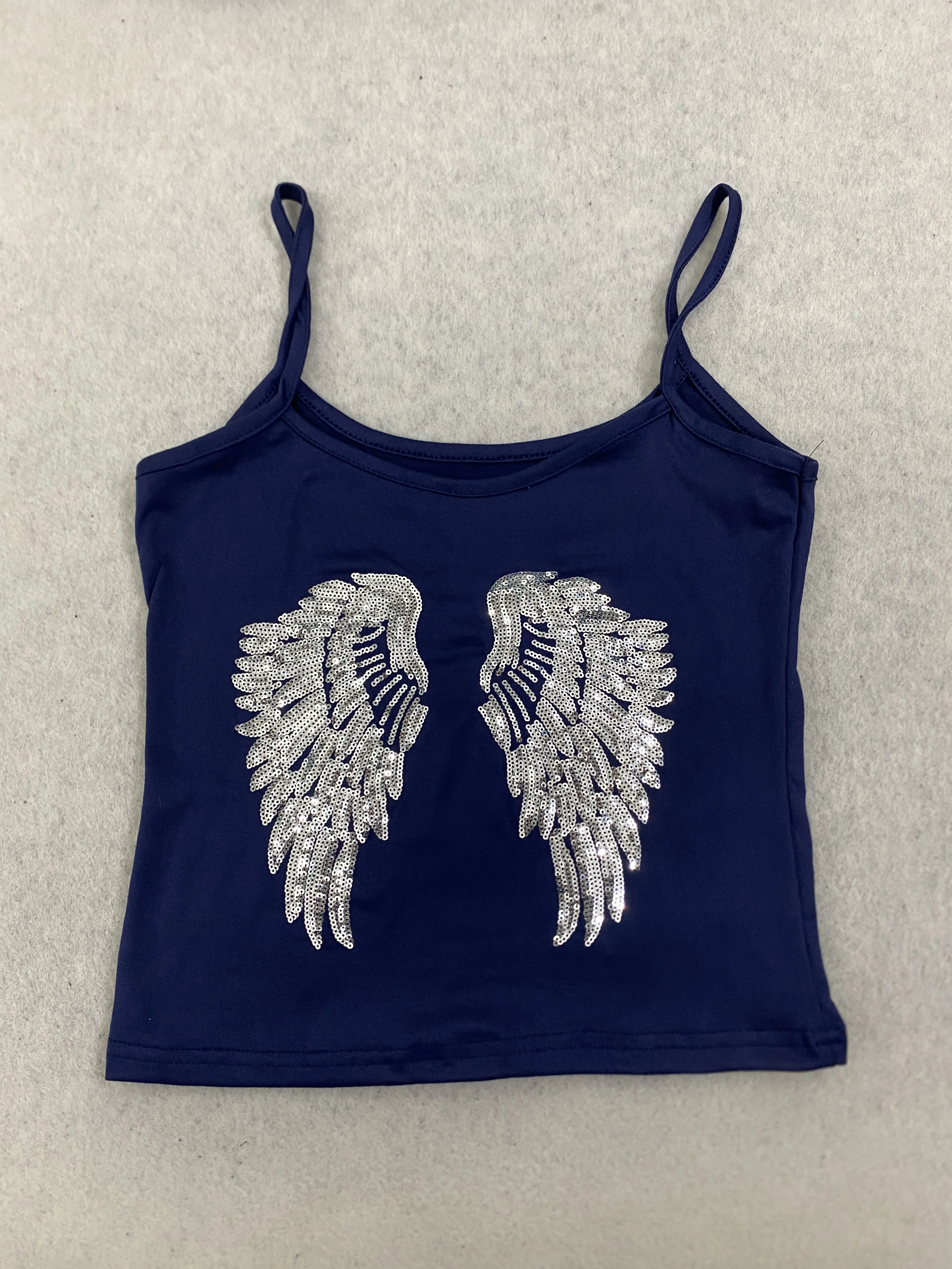 Damen Y2K Marineblaues Cami-Tanktop mit Silber-Pailletten-Engelsflügel-Print, schmal geschnittenes, kurzes Camisole