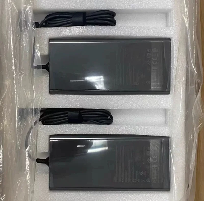 Original 20V 10A 200W HW-200A00P00200W AC Adapter FOR HUAWEI magicbook pro16 V700 Power Supply 4.5*3.0MM