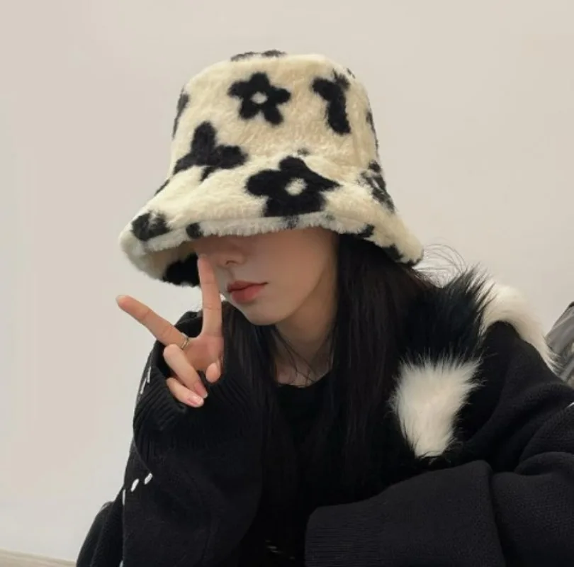 New Floral Plush Bucket Hat for Women Fur Fisherman Cap Winter Thick Warm Panama Caps Soft Velvet Furry Basin Hat Flower Bonnet
