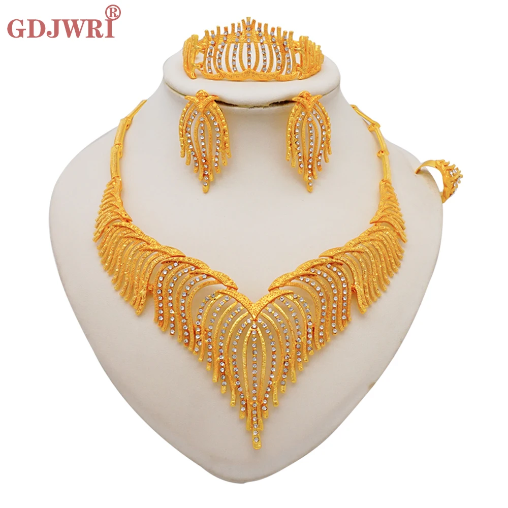 

Luxury Rhinestone Crystal Bridal Dubai African Gold Color Jewelry Sets For Women Heart Tassel Necklace Set Wedding Gifts