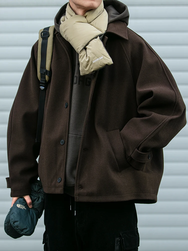 

Американский ретро-жакет из утолщенной шерсти для мужчин: свободный повседневный топ для осени и зимы, обеспечивающий тепло и универсальность.