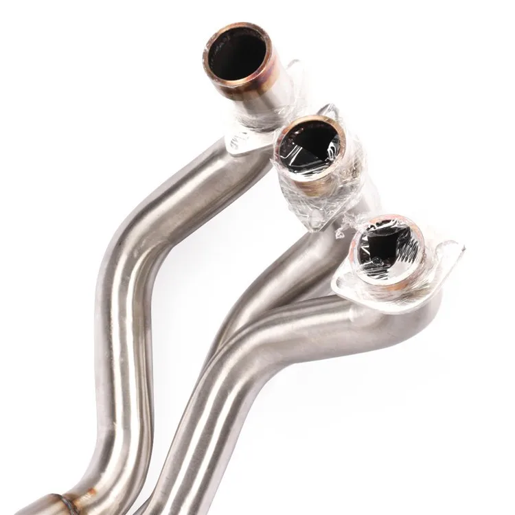 Komplettes Auspuffsystem mit Krümmer, Verbindungsrohr, Schalldämpfer und Endrohren für Yamaha FZ09 MT-09 2014-23 Auspuffrohre – Detail 5