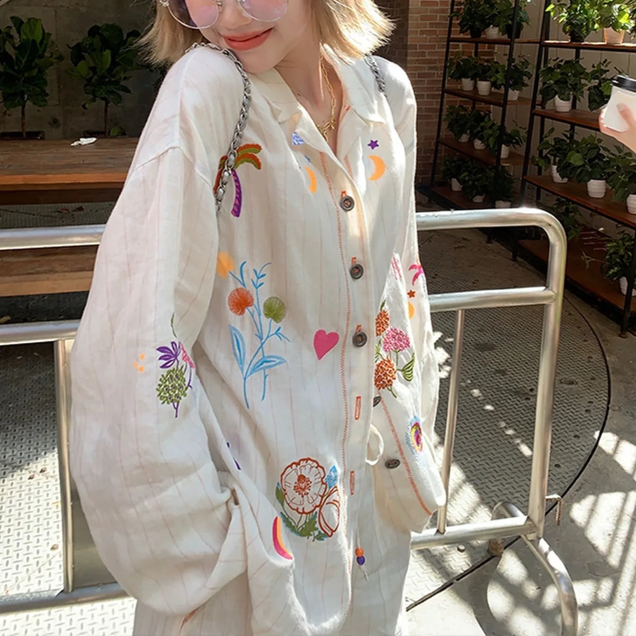 

White Embroidered Cotton Linen Shirt Women's Spring Summer Vintage Small Design Heavy Work Sun Protection Fashionable Top