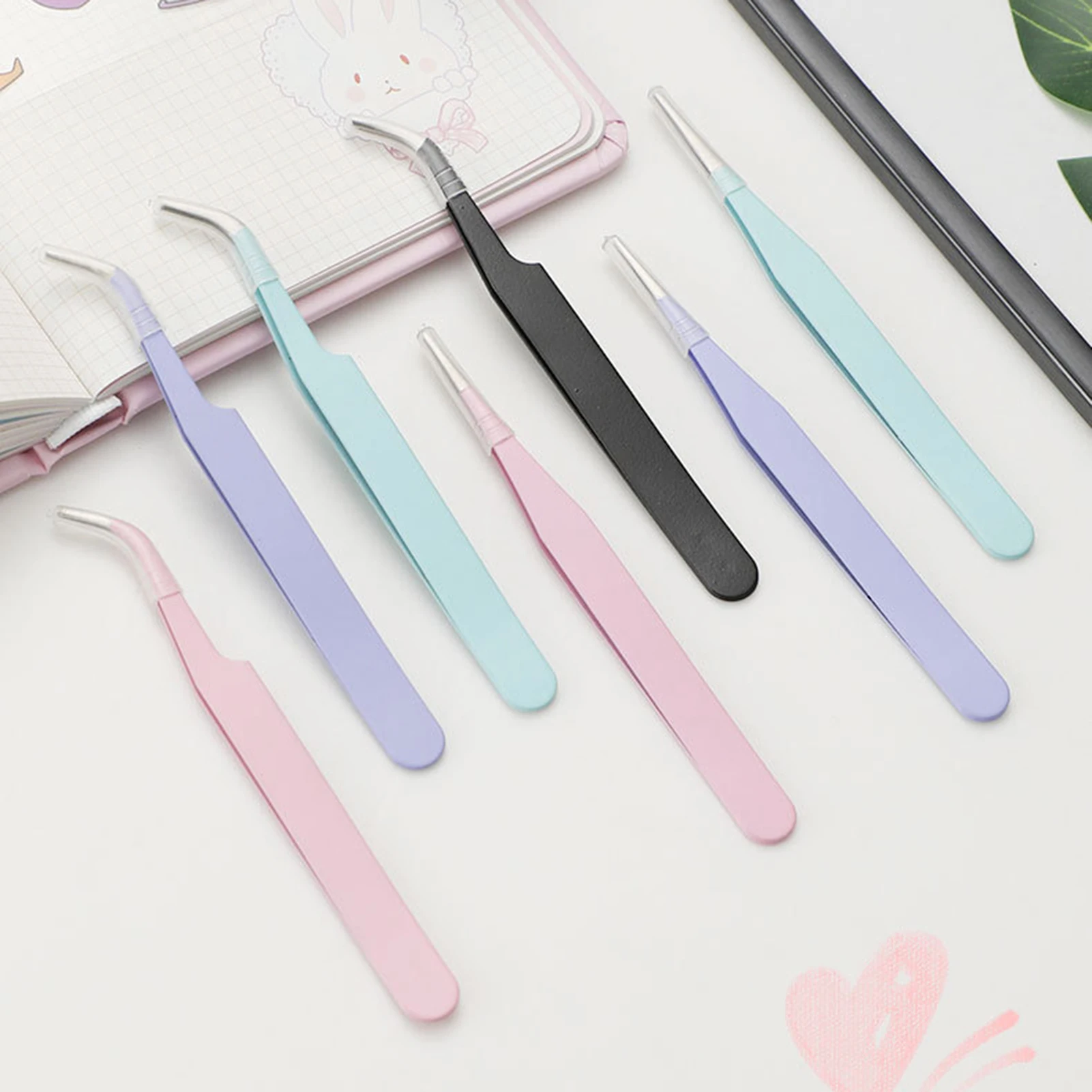 Pince à épiler droite courbée en acier inoxydable antirouille, accessoire de maquillage pour filles, pince à épiler pour faux cils et autocollants de journal