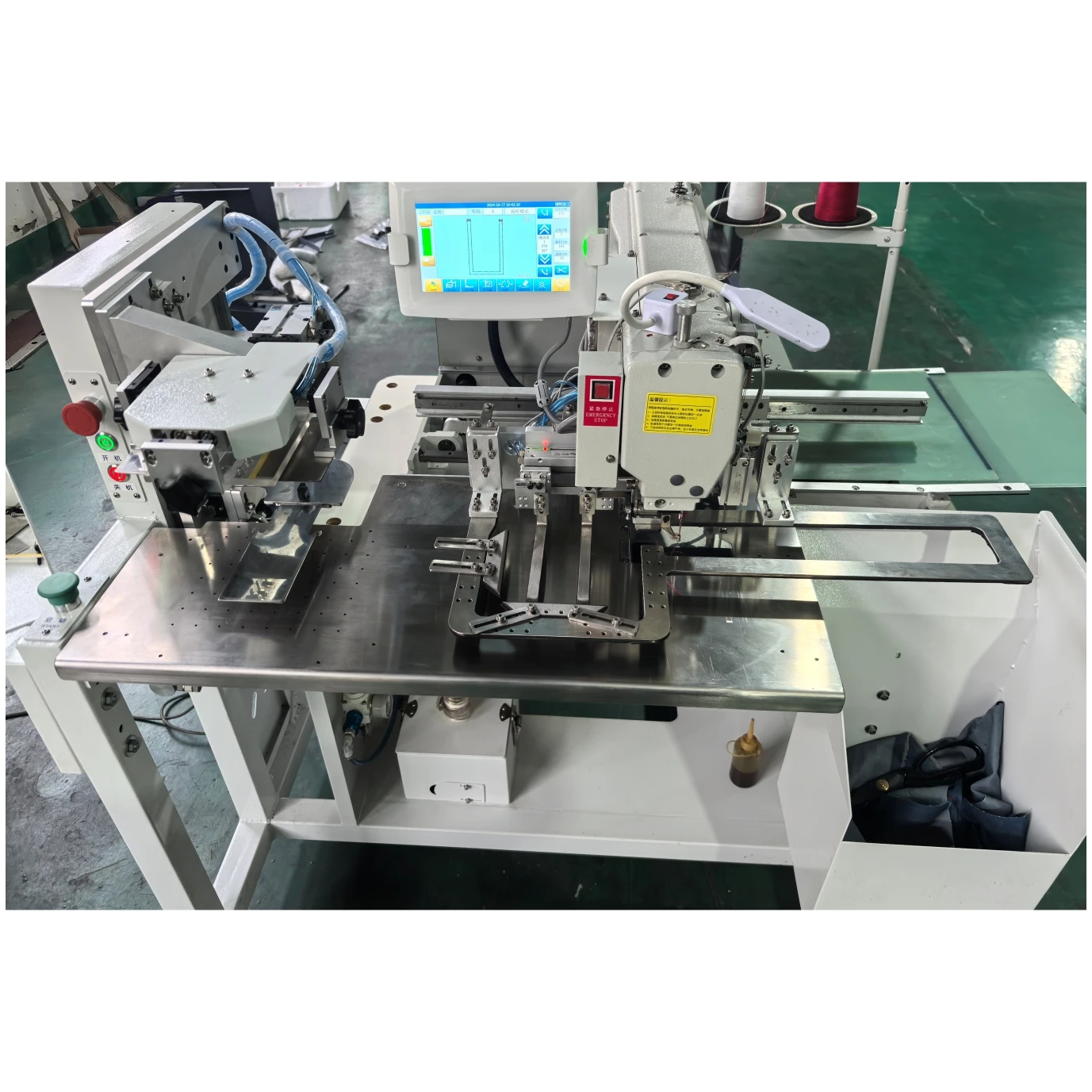 BT-1015TD  Automatic Small Coin Pocket Setter Attaching Programmable Flat-Bed Metal Single Needle Lock Stitch Motor Core