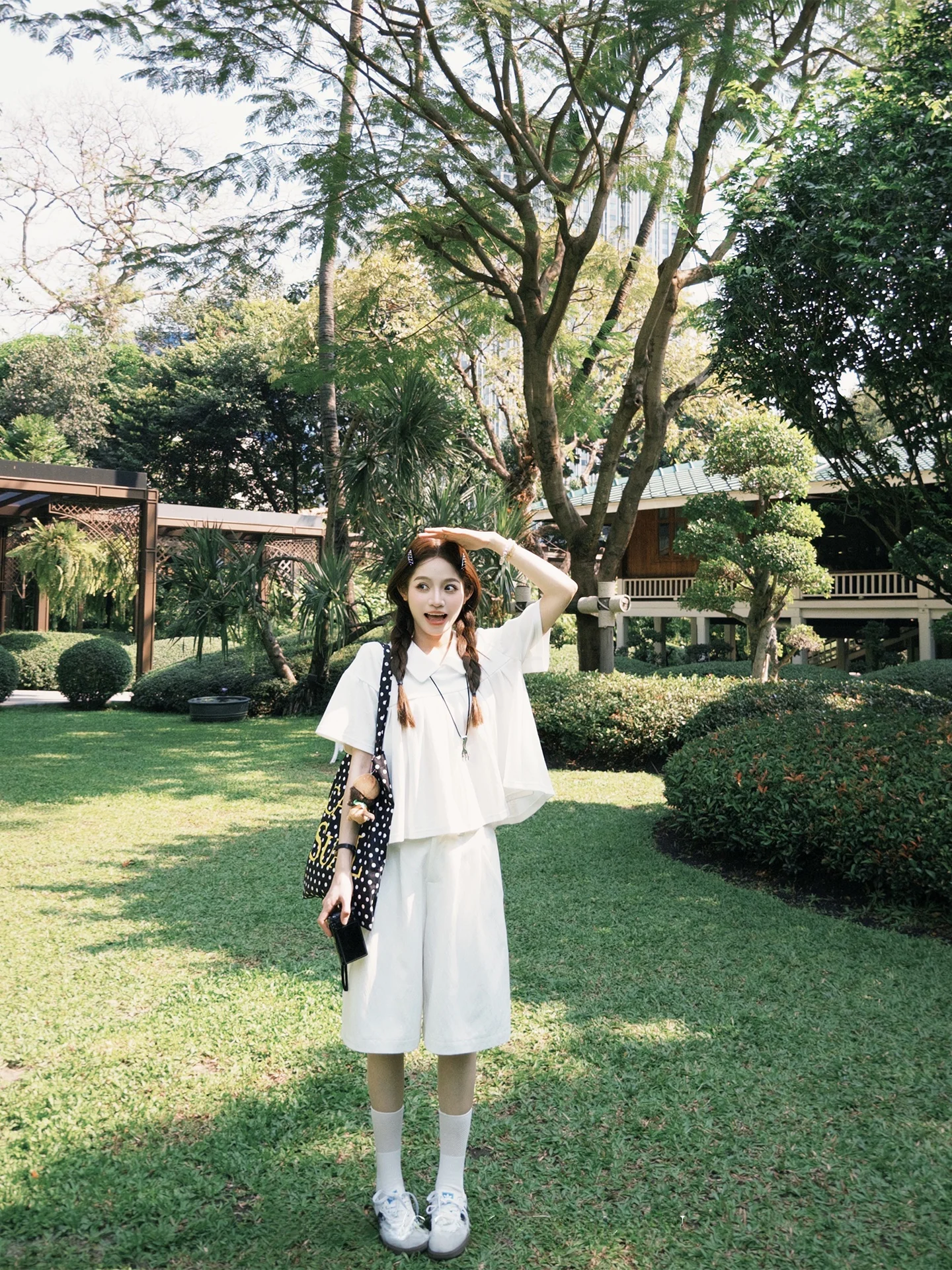 

Lazy Girl Shirt Copper Ammonia Silk Pleated Skirt Five-Quarter Pants Fashion Set Spring Season Loose Fit Casual Outfit