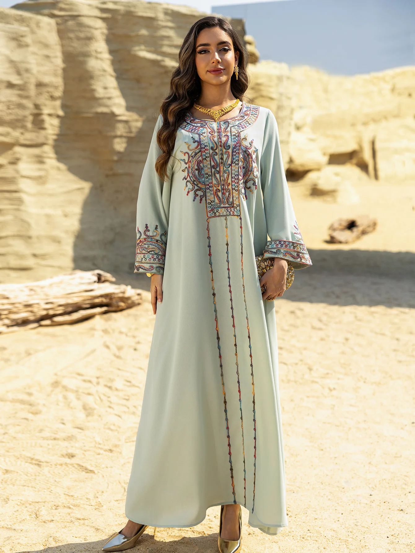

Eid Ramadan Abaya for Women Muslim Embroidery Dress Dubai Kaftan Turkey Arab Robe Djellaba Caftan Marocain Femme Jalabiya Kebaya