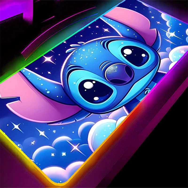 Alfombrilla de ratón RGB con retroiluminación Snoopy, borde de bloqueo XXL grande, accesorios para juegos de ordenador, alfombrilla LED para teclado, alfombrilla de escritorio