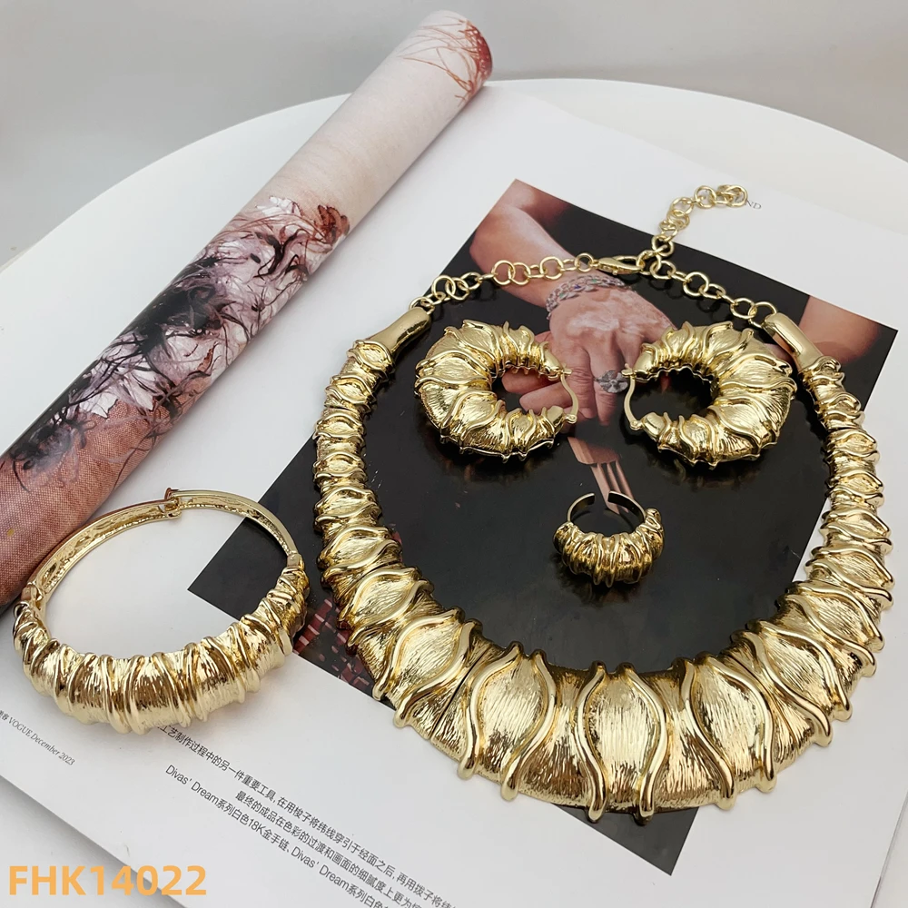 

Italian Gold Plated Women Jewelry Set Simple Classic Design Necklace Earring Bracelet And Ring 4PCS Set Jewelry FHK14022