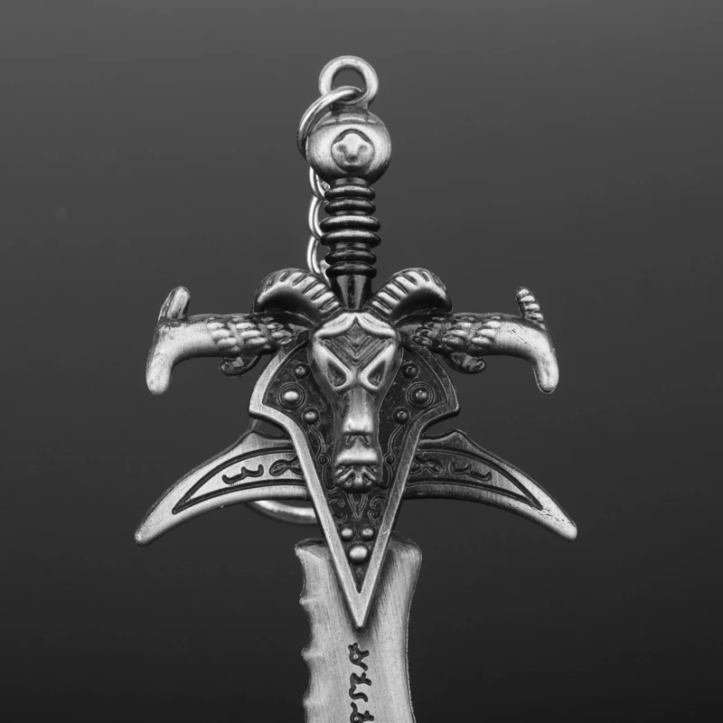 dongsheng WOW Game World of WarCrafts Keychain The Lich King Frostmourne Sword Weapon Dagger Metal Figures Keychain Key Ring