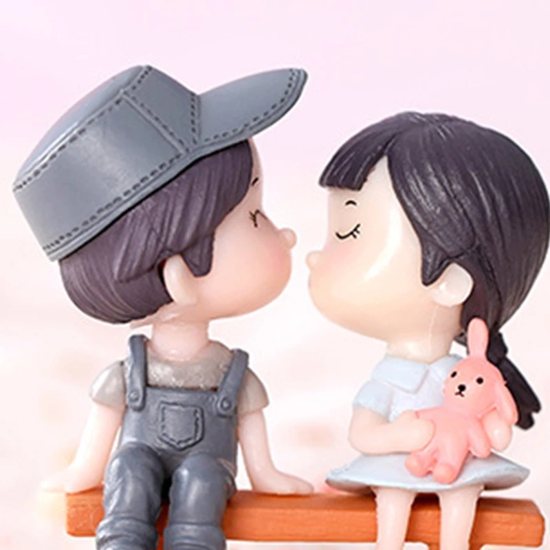 Y1UB Couple Statue Figure Cake Toppers Dessert Ornament Girls