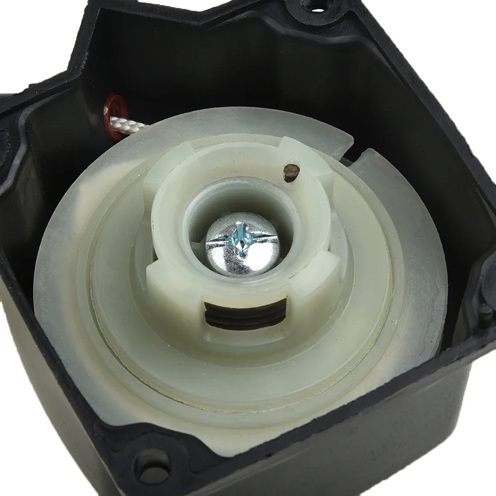 Recoil Pull Starter Assembly For Brush Cutters 81mm Length And 65mm Bolt Hole Spacing For Reliable Performance