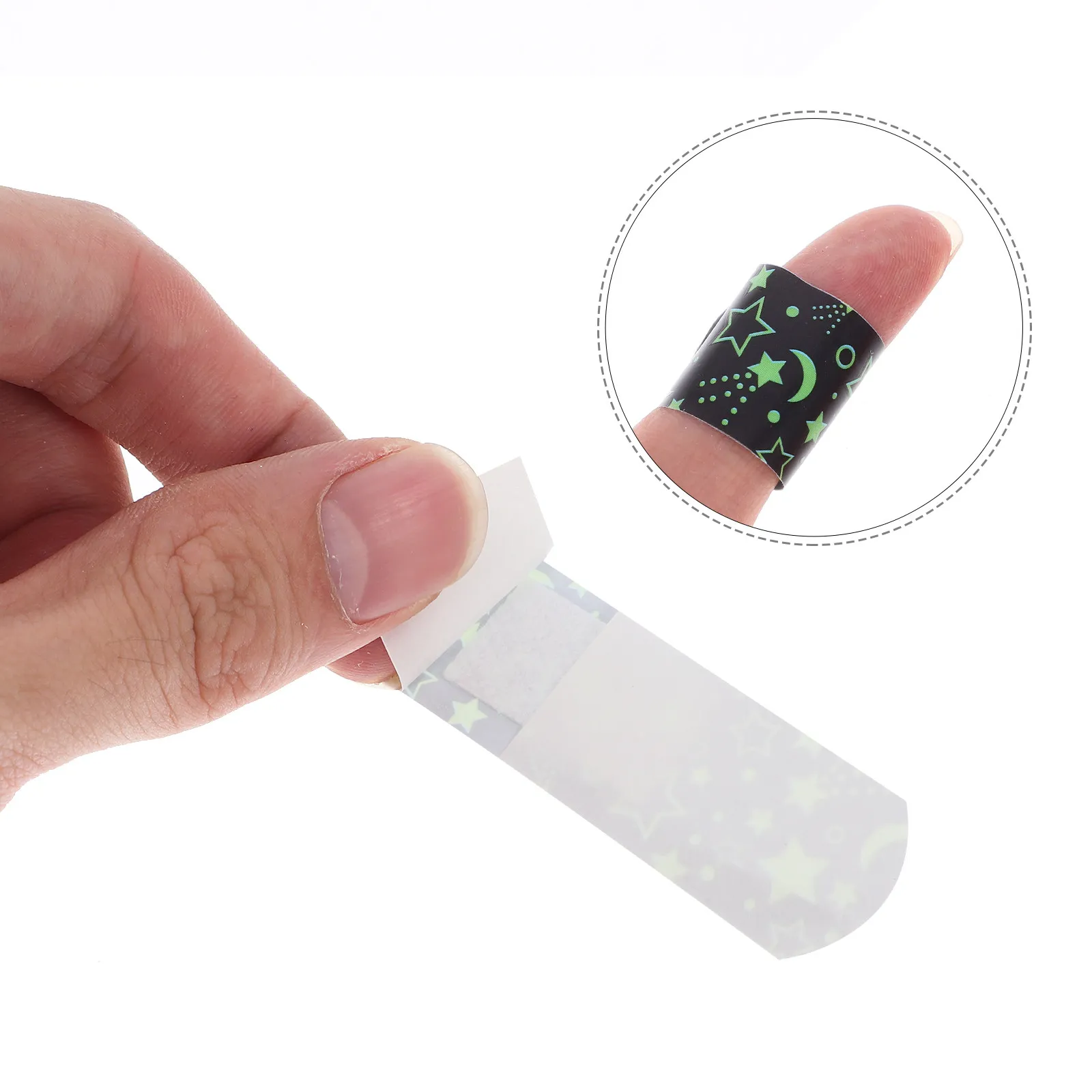 

100Pcs Night Light Wound Patches Small Injured Stickers Breathable Bandages for Emergency Use Kids Bandages Wound Care Patches