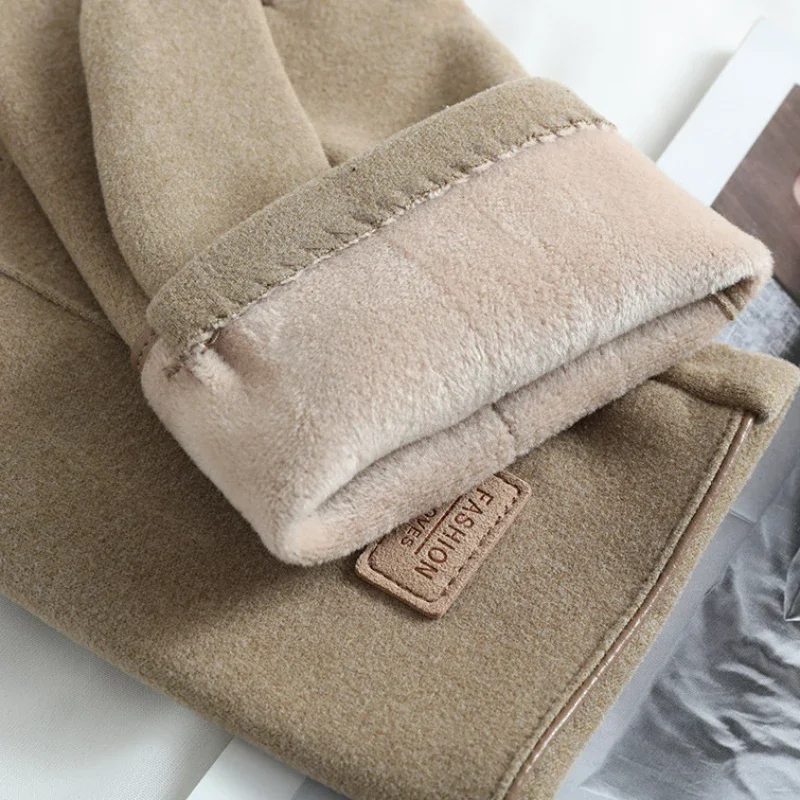 قفازات نسائية شتوية تعمل باللمس من جلد الغزال مع مخمل داخلي سميك، لون موحد لركوب الدراجات في الهواء الطلق والقيادة