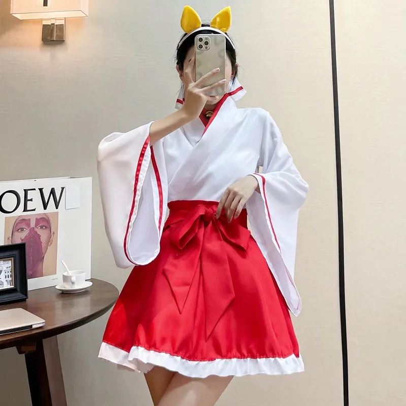 

asdh8@Anime Fox x Servant SS White Ghost Academy Ringing Butterfly Return to Ancestor Witch Kimono cosplayCOSda@