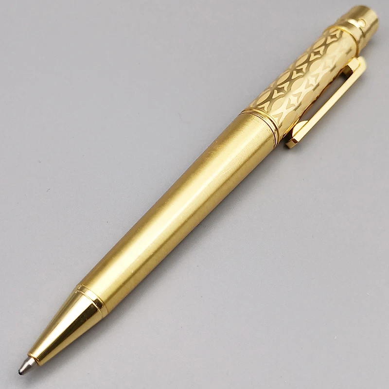 قلم حبر جاف فاخر على شكل كرة دوارة باللون الأزرق مع كتابة الأرقام التسلسلية والقرطاسية الناعمة