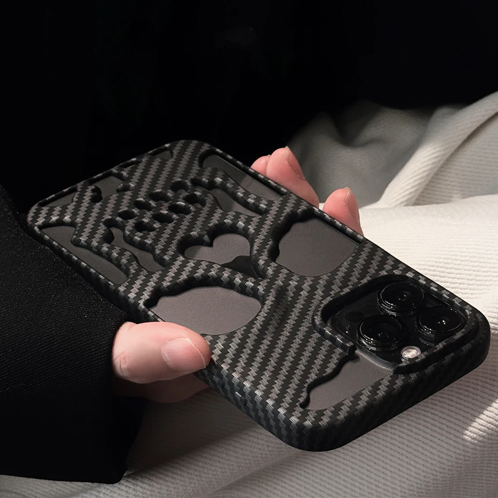 Luxury carbon fibre hollow out skull phone case for iPhone 15 14 13 12 11 Pro Max full scratch-proof heat dissipation hard cover