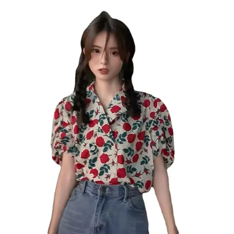 Camisa holgada de manga corta con estampado de rosas para mujer, camisa Retro de moda de estilo de Hong Kong, gran oferta de verano de la temporada, manga de burbuja