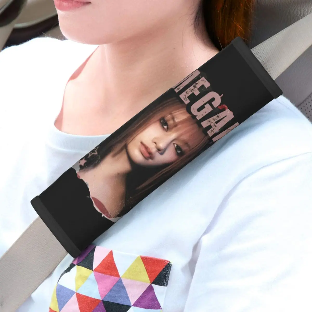 Megan Katseyes Kpop Girl Group Car Seat Straps Shoulder Pads Comfy Seat Belt Covers for Long Flight