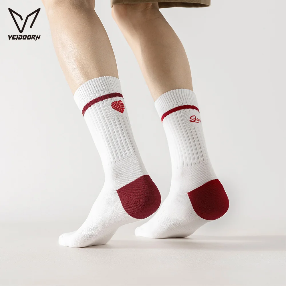 

Sports Casual Socks Unisex Breathable Sweat Absorbent Crew Socks for Running Gym Daily Wear Soft Elastic Foot Protection Socks