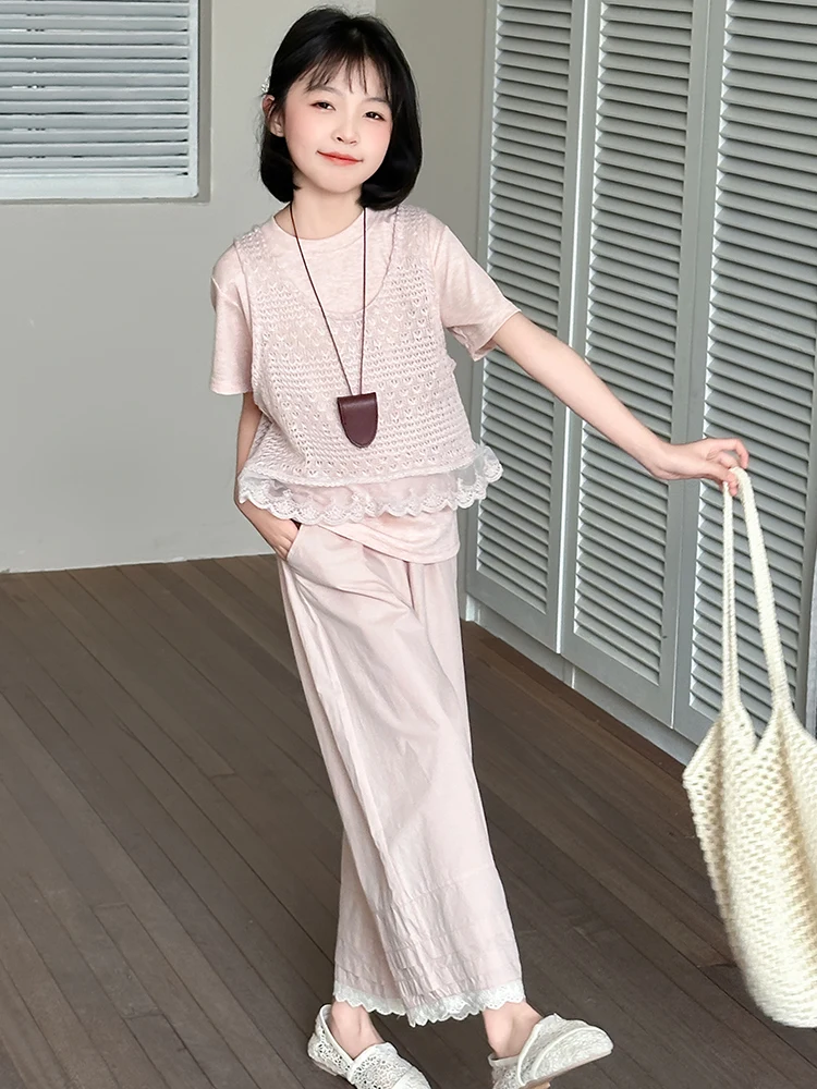 

Летний комплект ort Sve для девочек, тонкий корейский вариант, топ с широкими штанинами, футболка, новинка 2025 года для младших классов средней школы...