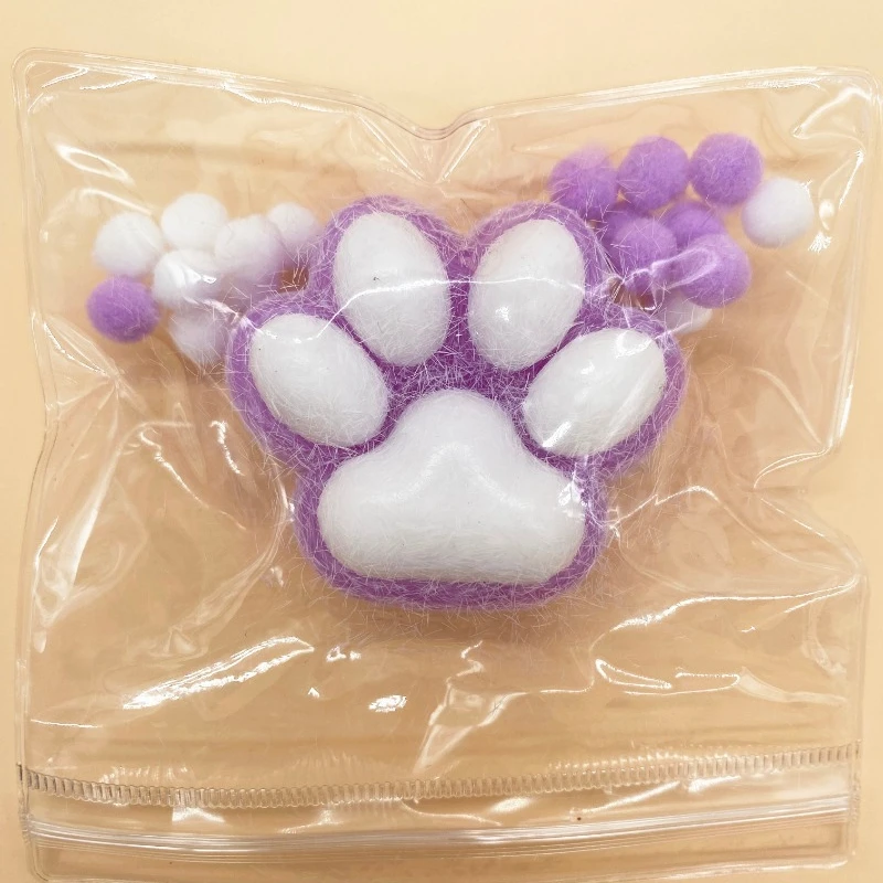 1Pcs Purple Plush Cat Claw Shaped Squeeze Toy Silicone Flocking Cat Claw Thicken Funny Decompression Slow Rebound Toy