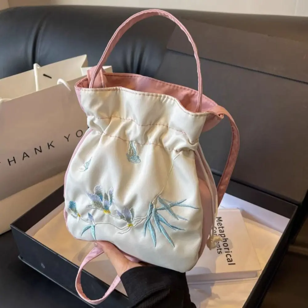 

Ethnic Style Embroidery Drawstring Bag Flower Bucket Bag Crossbody Bag Chinese Style Handbag Storage Bag Silk Satin