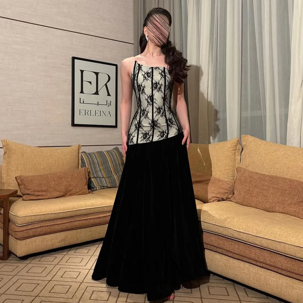 

CUYUN Customized Vintage Lace Saudi Prom Dresses Strapless Patchwork Black Evening Gown A Line Formal Event Dress Party Wear