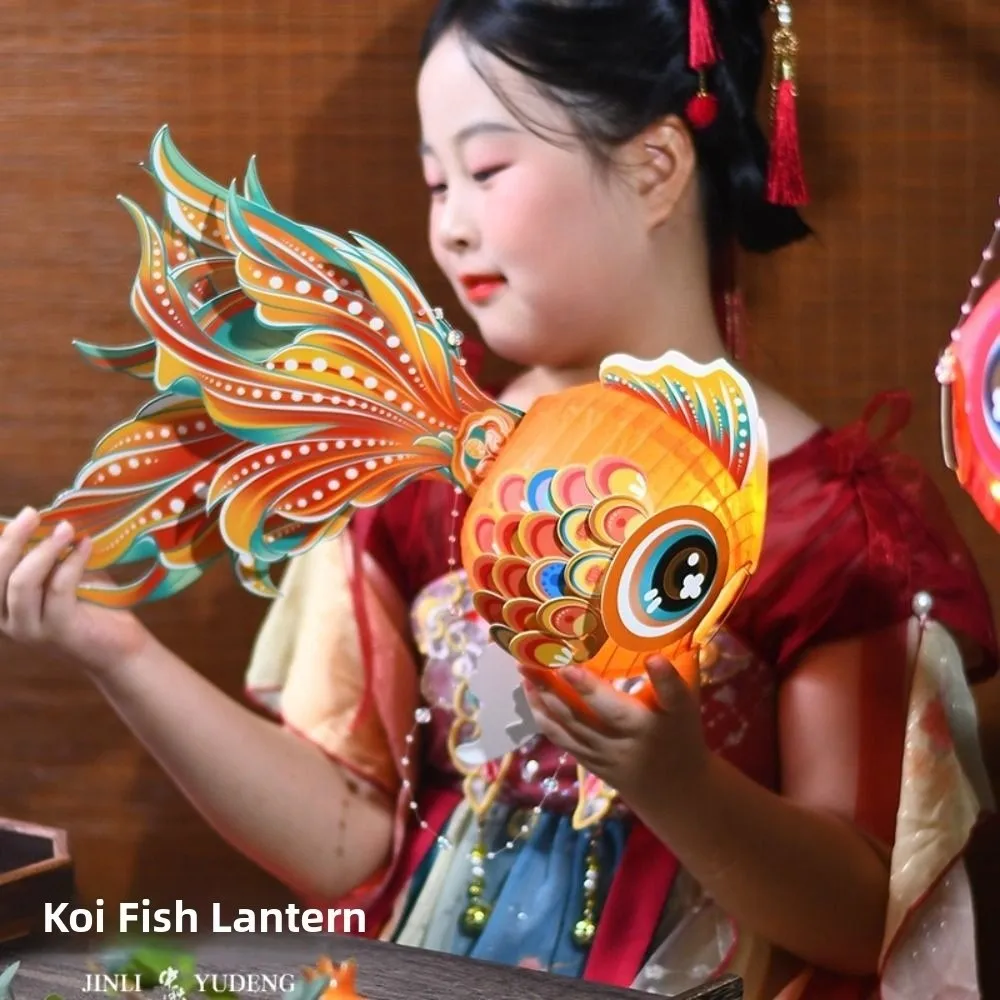 

Ancient Goldfish Lantern Hand Made DIY Middle Autumn Festival Lantern Traditional Chinese Style Glowing Handheld Lantern