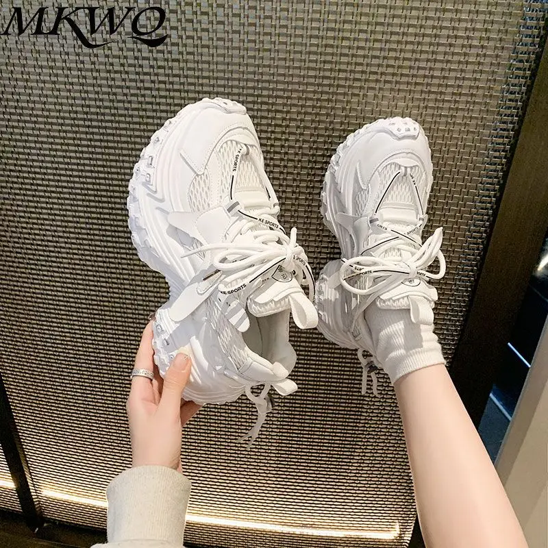 

2024 Spring and Summer New Breathable Mesh Thick Bottom Increased Tire Non-Slip Casual Sports Dad Shoes Women