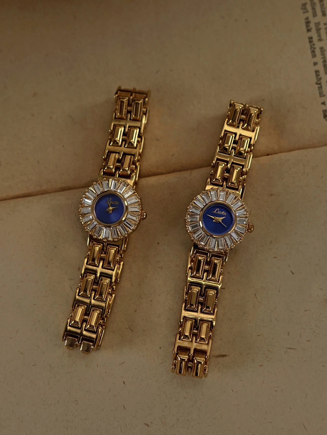 1 New Gold, Advanced, Elegant and Exquisite Women's Quartz Watch with Rectangular Rhinestones, Mother-of-Pearl Blue Dial.