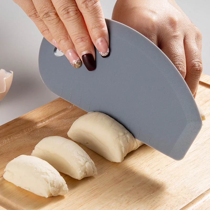 Silicone Dough Scraper Cutter Multifunctional Dough Cutting with Scale Pastry Cream Spatula Cake Decoration Tool Baking Tool