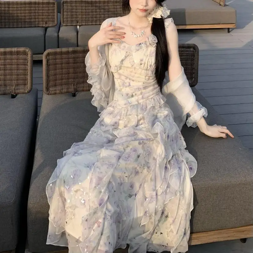 Nuevo vestido de estilo francés con dobladillo con volantes florales para mujer, vestido camisola fruncido ajustado de cintura alta, aspecto de Fairycore estético suave y elegante