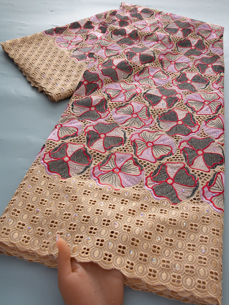 tissu-en-dentelle-de-coton-voile-suisse-nouveau-style-africain-–-broderie-florale-elegante-et-paillettes-parfait-pour-les-accessoires-de-mariage-et-de-fete