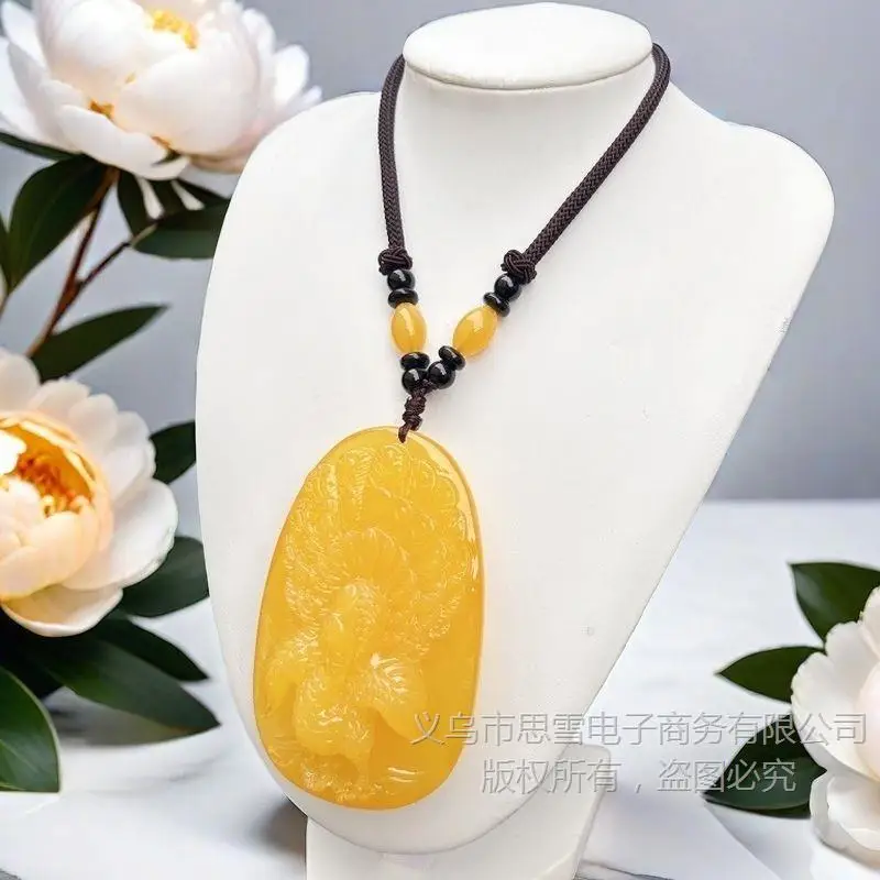 Amber peacock chicken oil yellow old beeswax pendant, long sweater chain