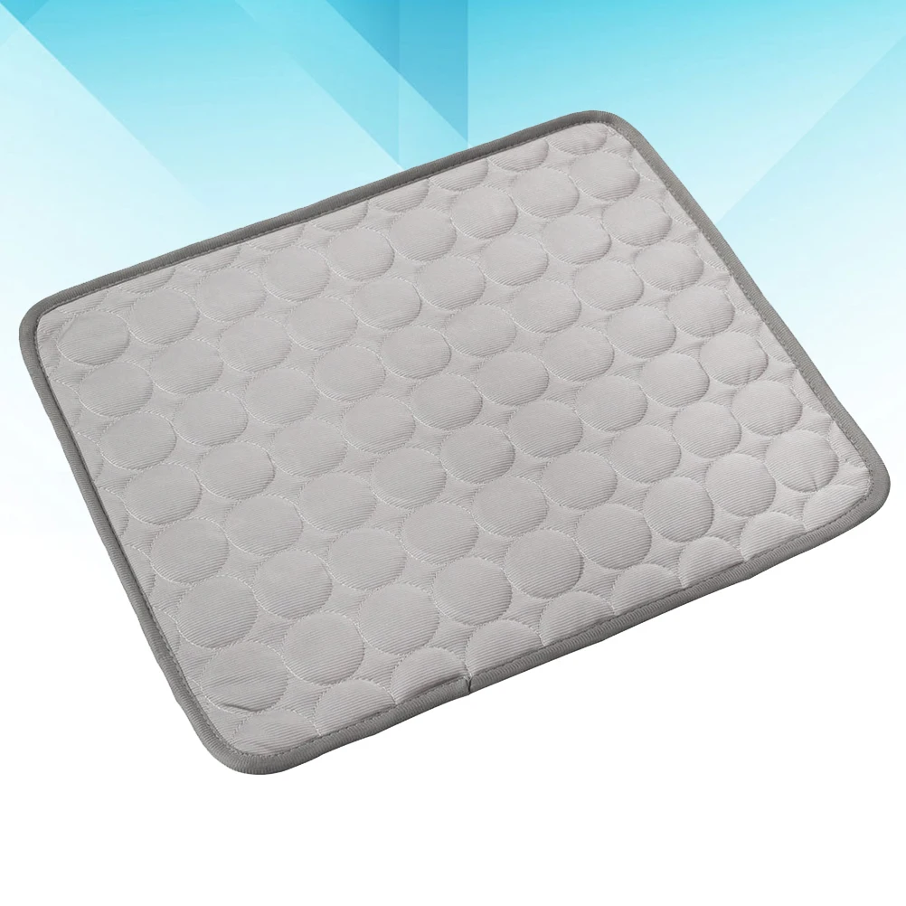 

Thickened Pad for Dogs Cats Waterproof Heat Dissipation Easy Clean Durable Lightweight Large Size Scratch for Pets