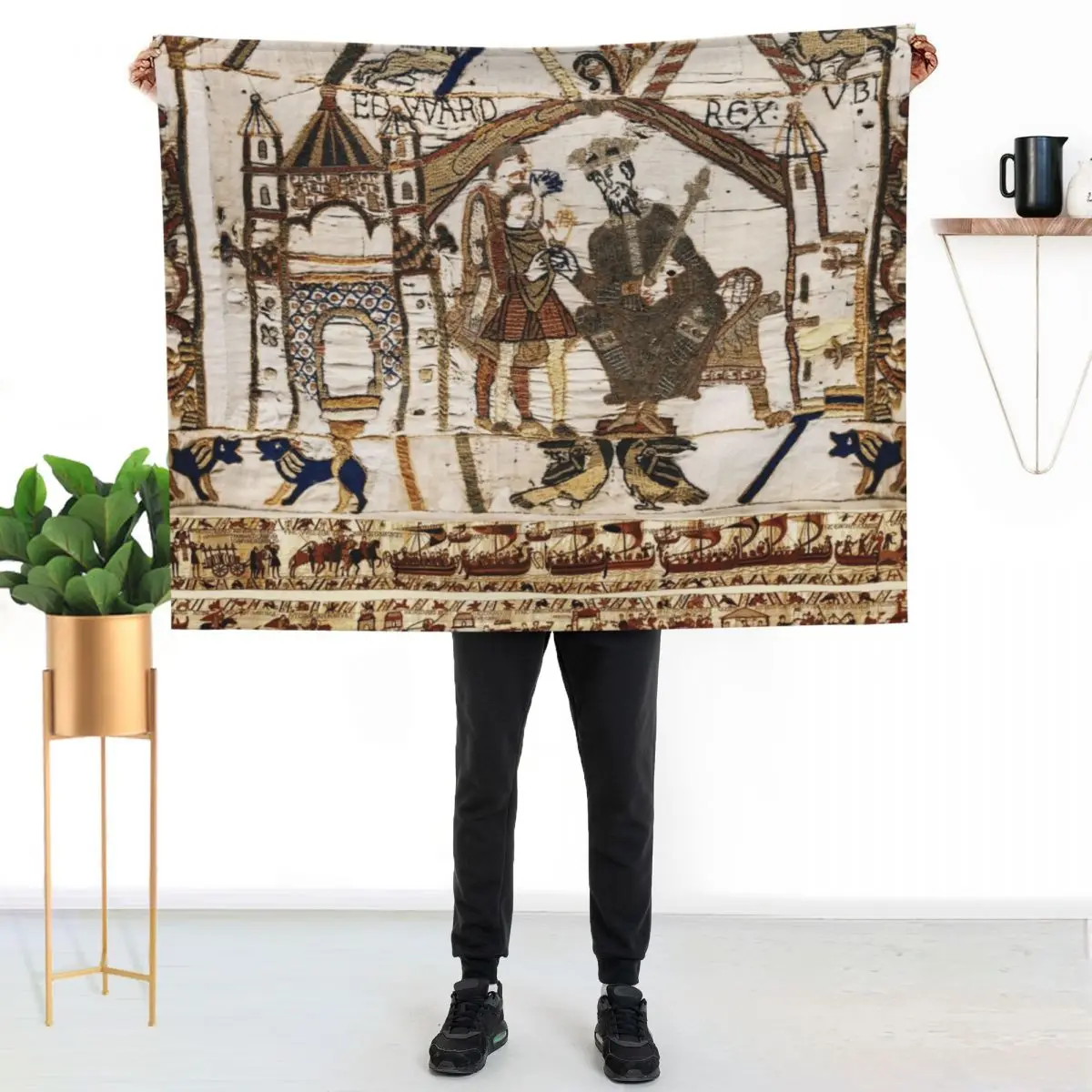 THE BAYEUX TAPESTRY ,King Edward the Confessor and Harold Godwinson at Winchester. Throw Blanket