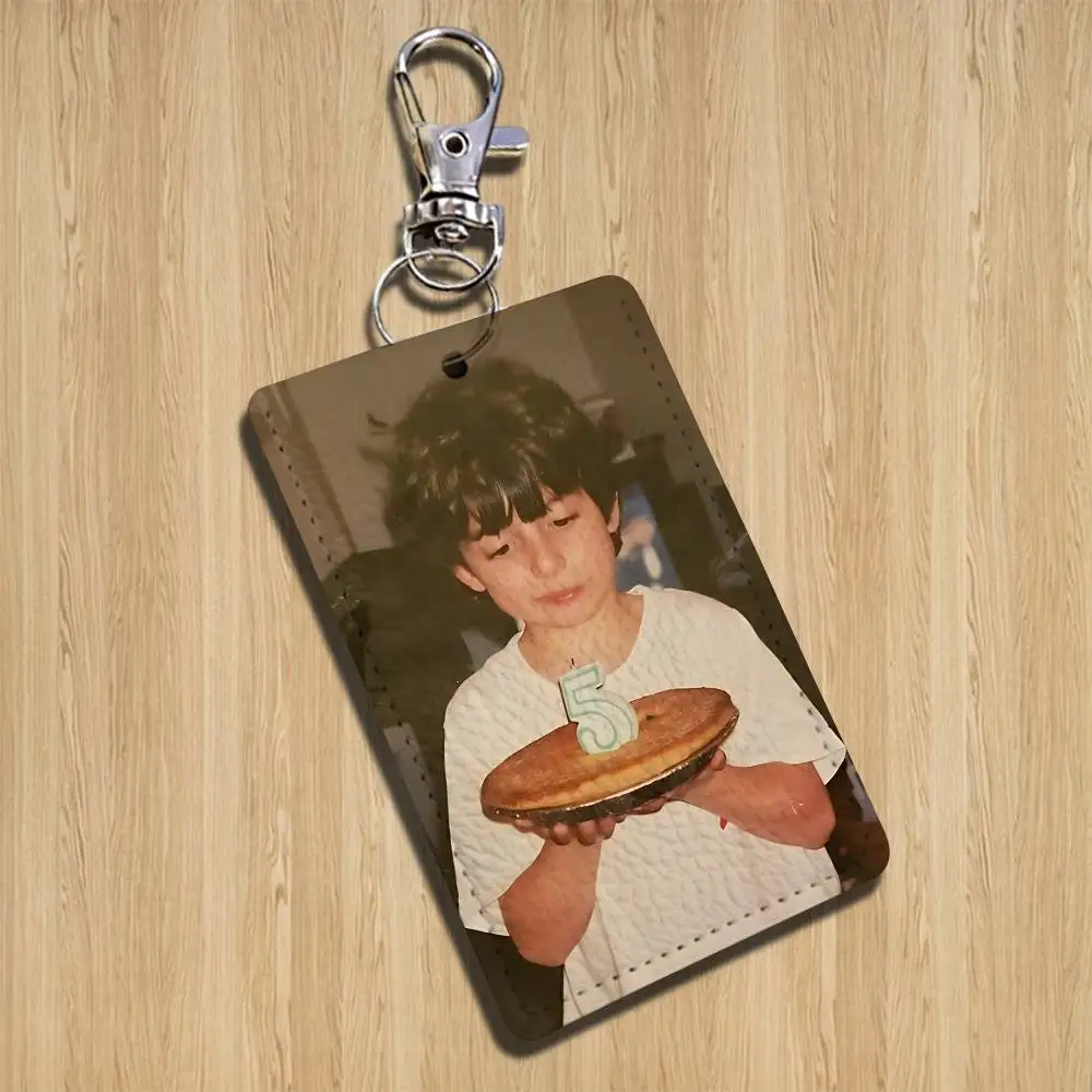 During childhood Finn Wolfhard Keychain Holder Suitable For Subway Bank Bus Card Case Badge Holder Wallet Card Textured pattern