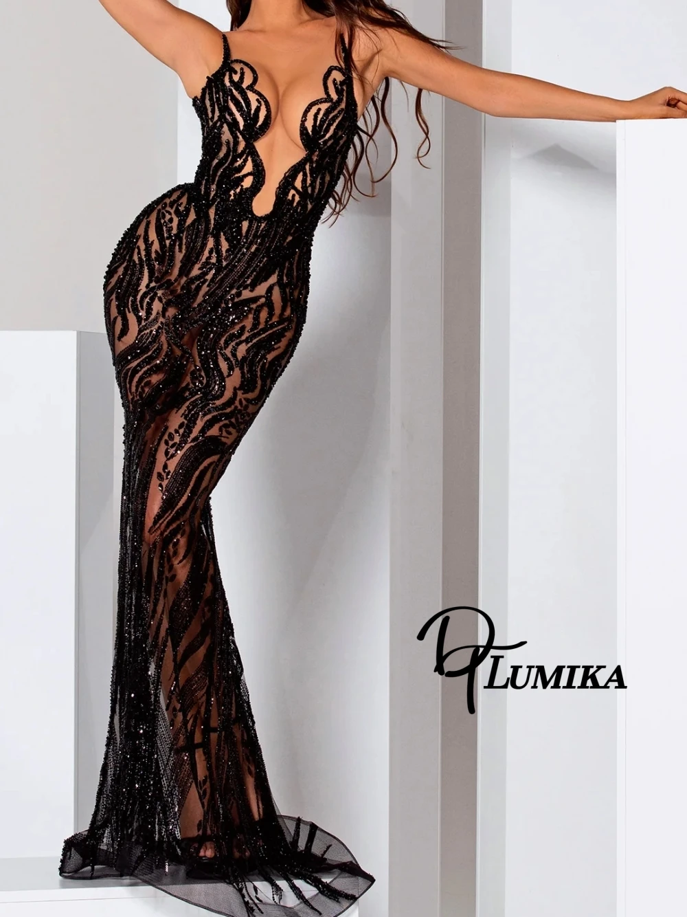 

Черное очаровательное прозрачное вечернее платье, сексуальное коктейльное платье с глубоким V-образным вырезом и бисером, ослепительное коктейльное платье русалки по индивидуальному заказу