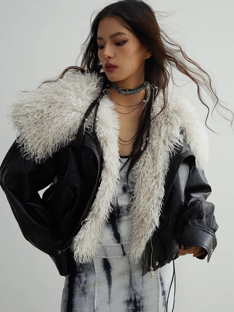 [EAM] Black Big Size PU Leather Jacket New Removable Fur Collar Long Sleeve Women Coat Fashion Tide Spring Autumn 2026 1DH2121
